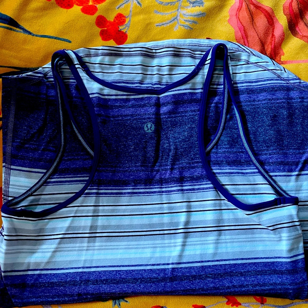 Lululemon work out top